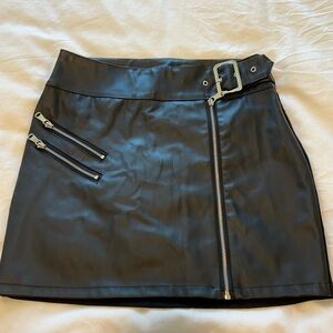 Black Mini Skirt with Asymmetrical Slit for Cocktail